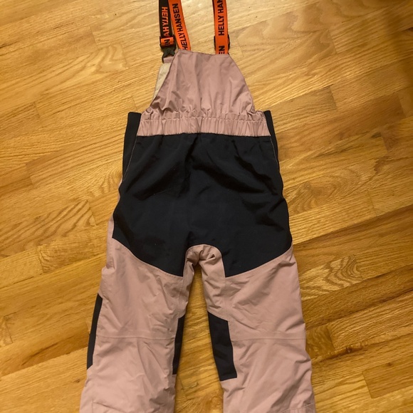 Helly Hansen Girl's Ski Bibs - Picture 7 of 9